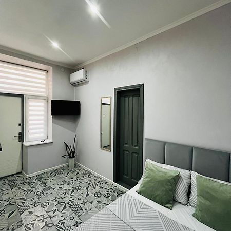 Iren Forum Apartment Lviv Bagian luar foto